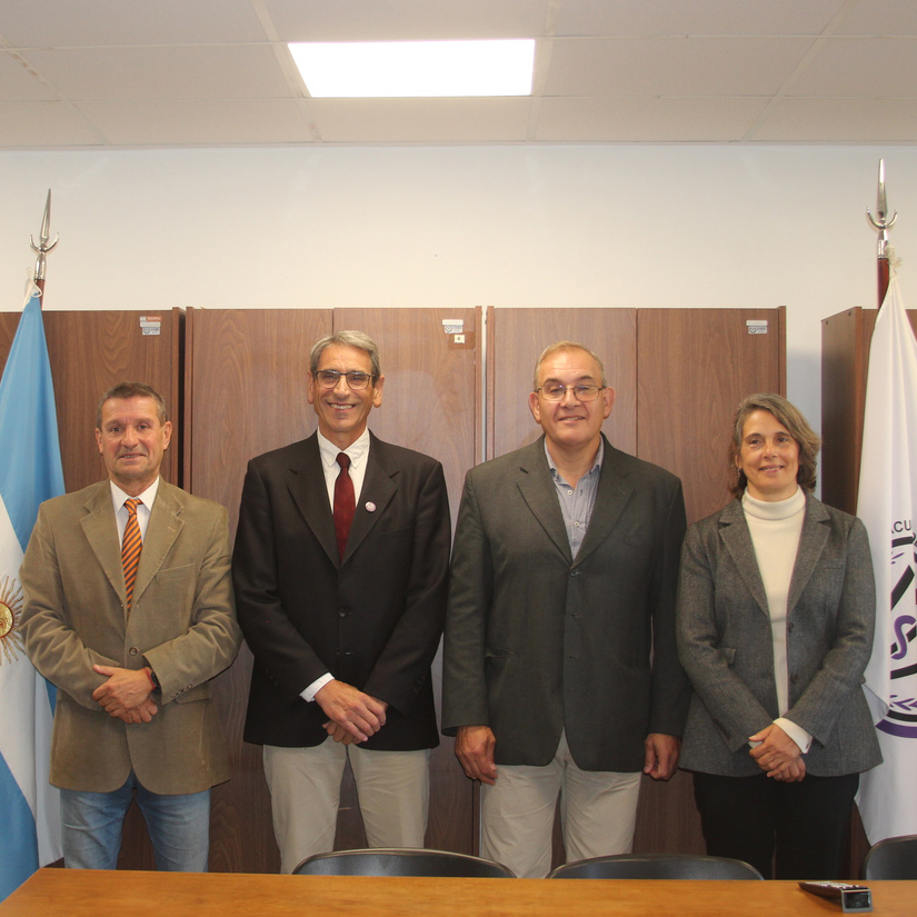 Acto de elección de Decano y Vicedecana en la FCV